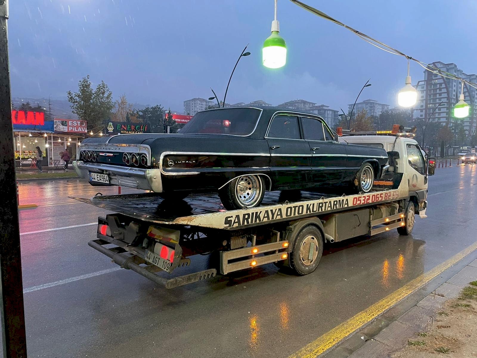 Yolda kalan araç kurtarma